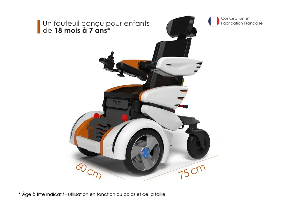 Beau fauteuil roulant enfant pratique