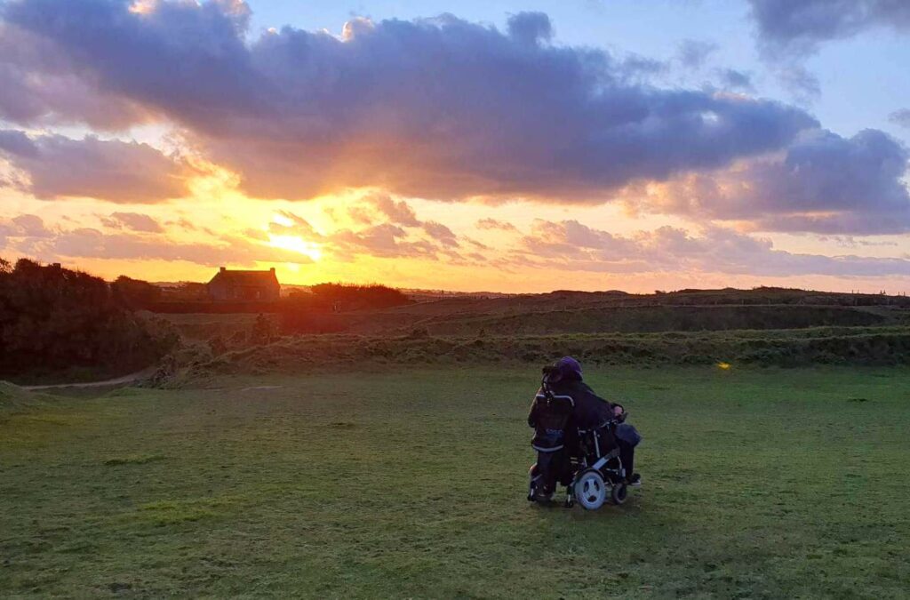 voyage en fauteuil roulant retraite
