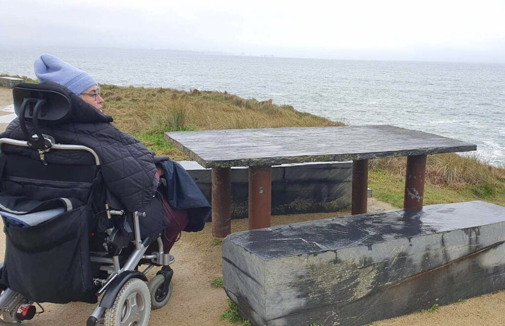 voyage en fauteuil roulant retraite