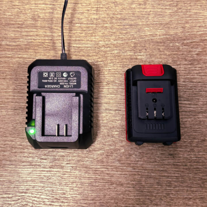 ergoconcept ATLAS 40 2.0 batterie chargeur 1